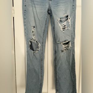 american eagle ripped jeans